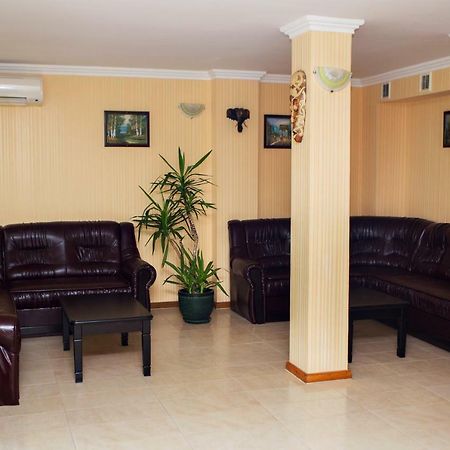 Еника Hotel Варна Екстериор снимка