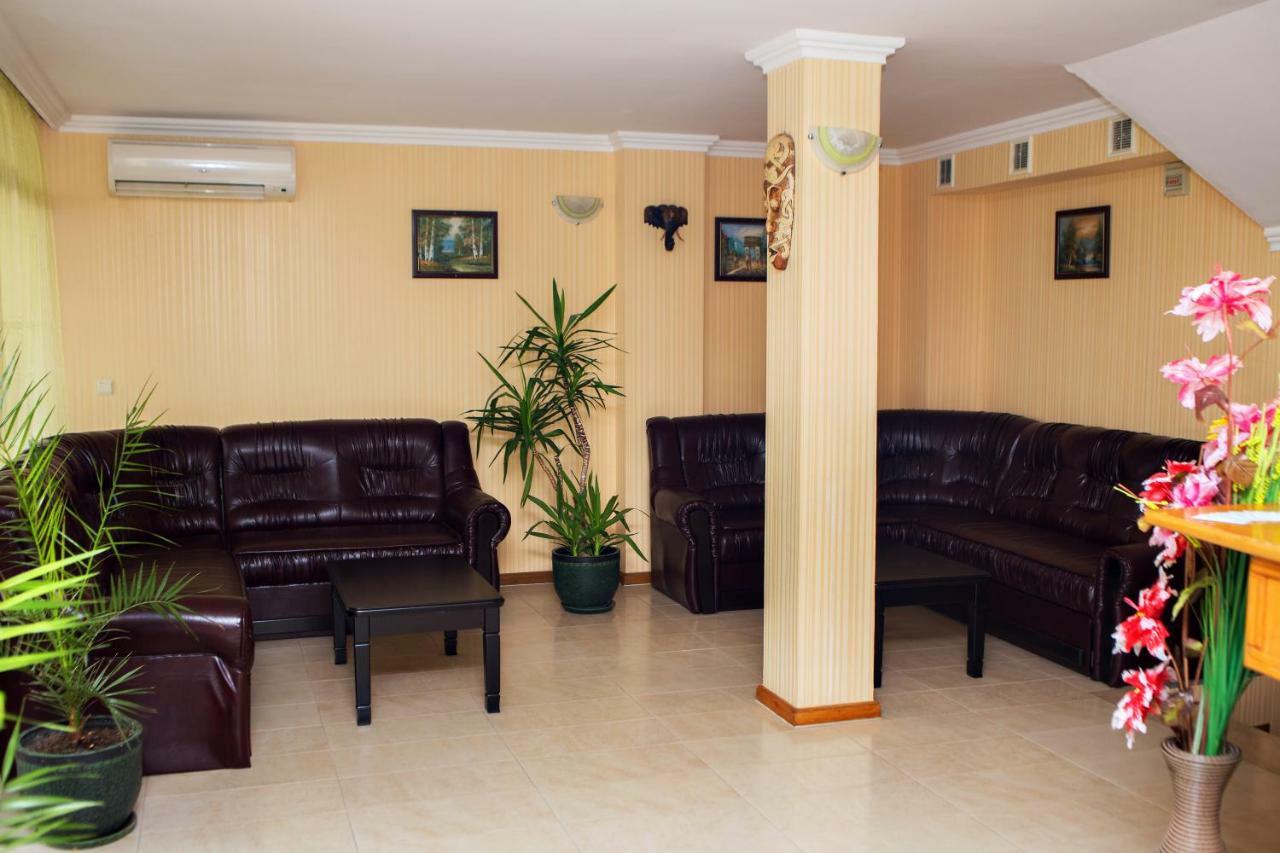 Еника Hotel Варна Екстериор снимка